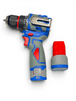 Bormașină / Mașină de găurit și înșurubat 18V – Brushless, mandrină metalică, baterie 4Ah